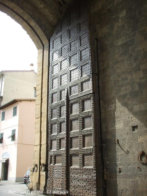 Borgo San Frediano - Flo Apartments Florenz Exterior foto