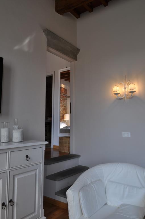 Borgo San Frediano - Flo Apartments Florenz Exterior foto